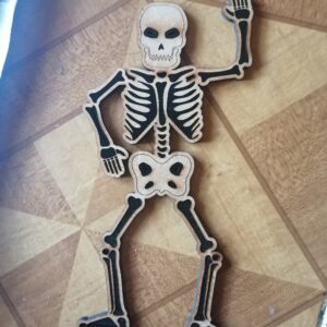 Dancing skeleton wall - window - décor