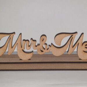 Mnr & Mev Trou Tafel Stand